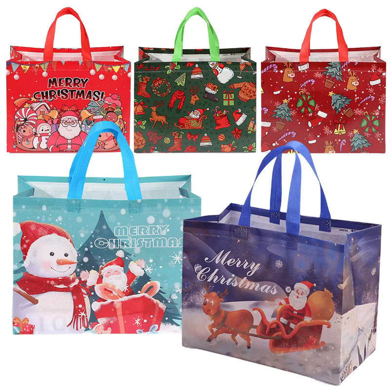 ZYF Weihnachtliche Geschenktaschen aus Vlies in Rot, 5er-Pack, B/T/H: 33 x 25 x 17 cm - Bild 7