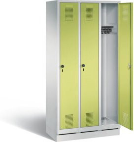 C+P Garderobenschrank Evolo aus Stahl mit Front in Viridigrün und Korpus in Lichtgrau, H x B x T: 180 x 90 x 50 cm - Bild 1