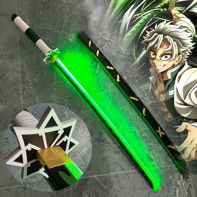 Bandai Demon Slayer Katana, Holz, LED Lichtschwert, Grün - Bild 1