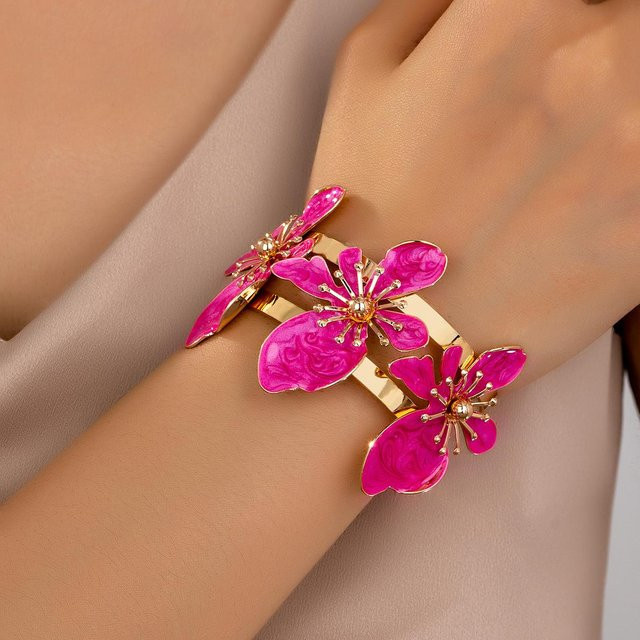 Fashion Maker 2 Offenmanschettenarmband, Messing, Gold, Emaille-Blumen, Damen - Bild 1