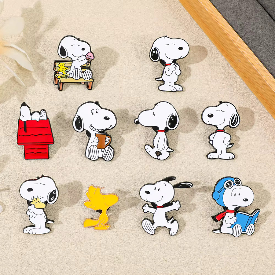 Bandai 10er-Set Snoopy Emaille-Pins, Metall-Broschen, Unisex - Bild 2