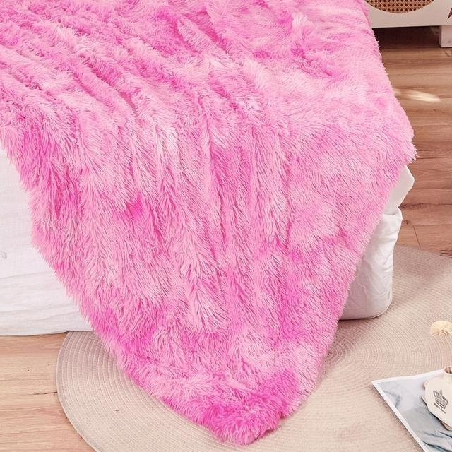 S-EMIGA Flauschige Kunstfelldecke in Weiß, weiche Plüschdecke aus Fleece für Bett und Couch, B/B: 200 x 230 cm - Bild 1