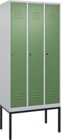 C+P Spind Classic PLUS Spindgestell mit 3 Abteilen, Zylinderschloss, 4 Garderobenhaken und mittiger Trennwand, Höhe: 212 cm, Breite: 90 cm, Tiefe: 50 cm - Bild 1