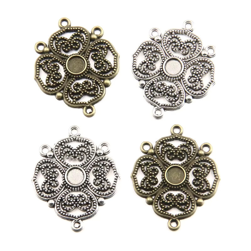 Pulchritude Charms Anhänger, Bicolor, Messing, Blumen, 5 mm - Bild 2