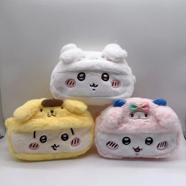 Bandai Plüschtasche Hachiware Usagi Niedrige Aufbewahrungstasche als Make-up Clutch oder Federmäppchen für Mädchen und Studenten - Bild 1