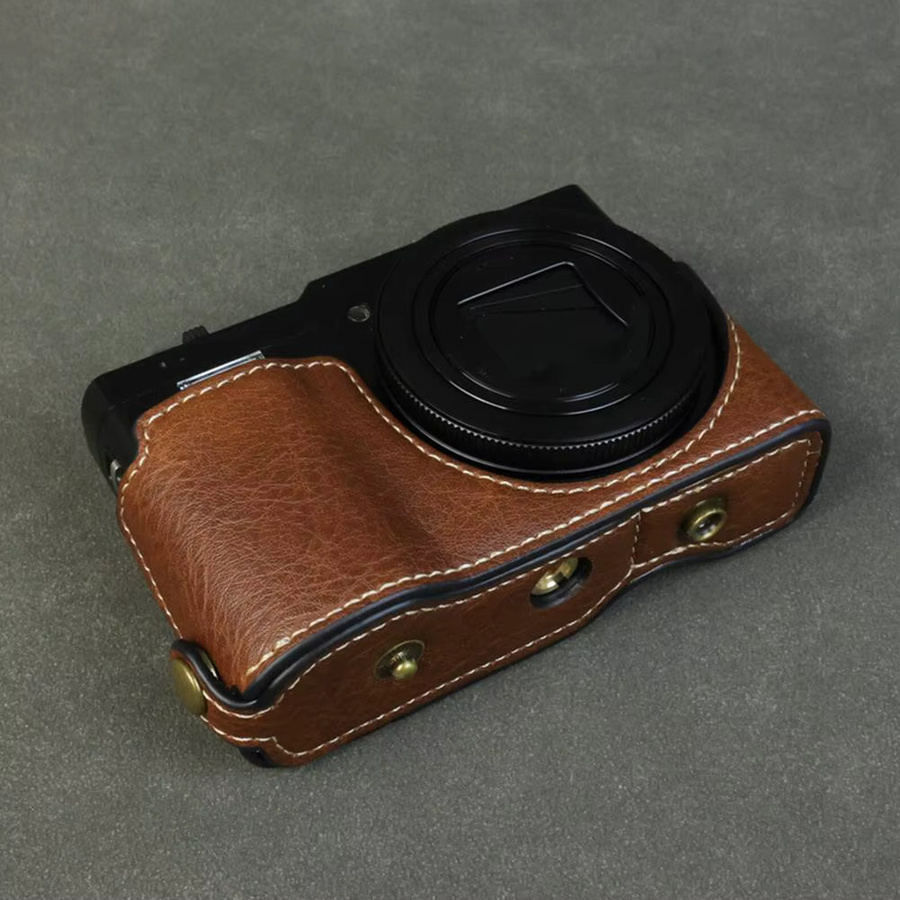 Präzisionskameratasche aus echtem Leder für Panasonic LUMIX TZ99 und ZS99 als Halbkörper-Schutzhülle mit unterem Zugangsanschluss - Bild 2