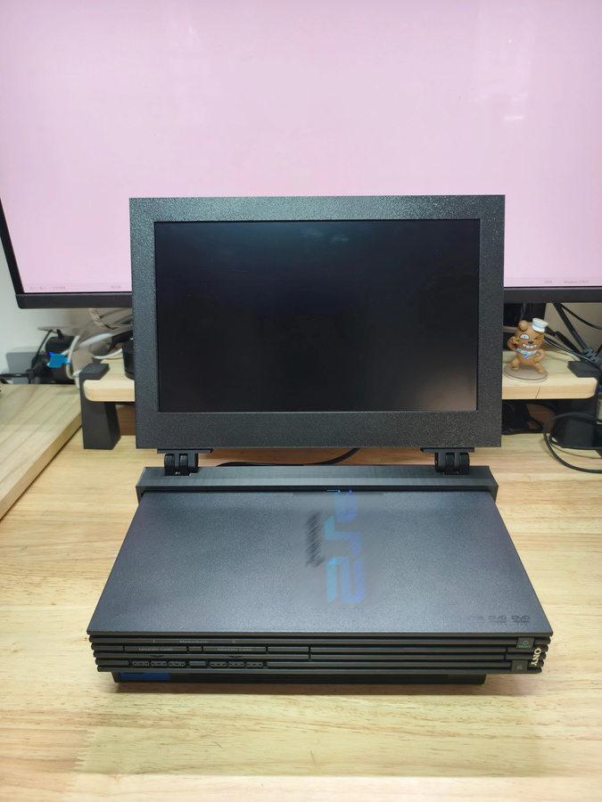 Tragbare Retro-Arcade-Spielkonsole mit 13,3 Zoll Bildschirm und Stereo-Lautsprechern in Schwarz - Bild 2