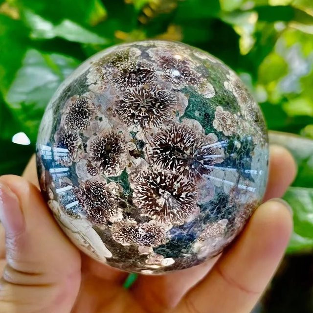 TAIHESJ Kirschblüten-Achat Energiekugel aus Quarz in Hellgrün, Durchmesser: 7 cm - Bild 1