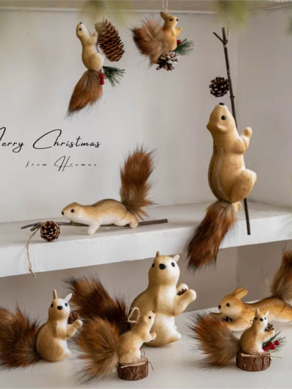 ZQNYCY Weihnachts-Hängeornament realistisches Eichhörnchen aus Stoff in Braun - Bild 7