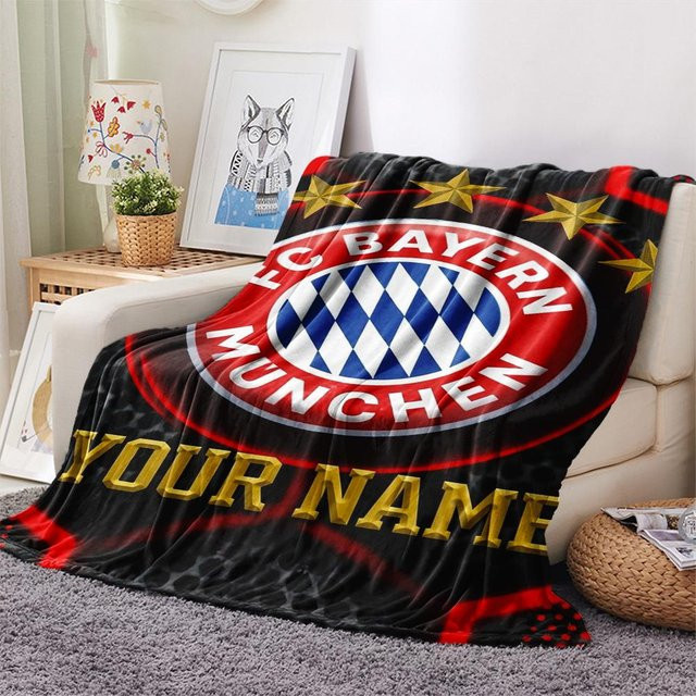 Personalisierte FC Bayern München Flanelldecke mit Namen in Rot, B/B: 150 x 200 cm - Bild 1