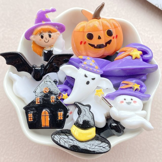 10 Stück TSXJY Halloween Harz Figuren als Cartoon Geist und Kürbis für Scrapbooking und DIY Schmuck Bastelzubehör in Multicolour - Bild 1