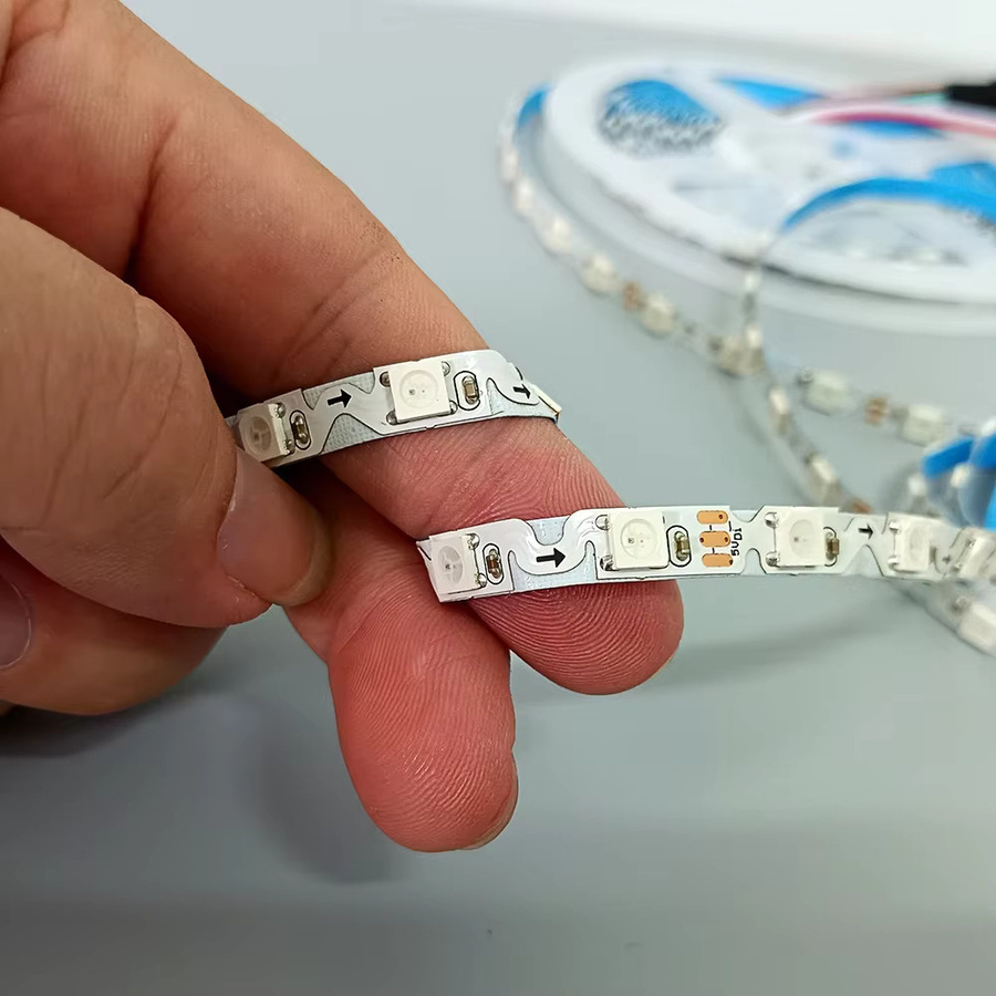 FUNZENXIN RGBIC LED-Lichtstreifen, individuell adressierbarer Smart IC LED-Streifen mit 60 Pixel/m, Multicolor, schneidbar - Bild 3