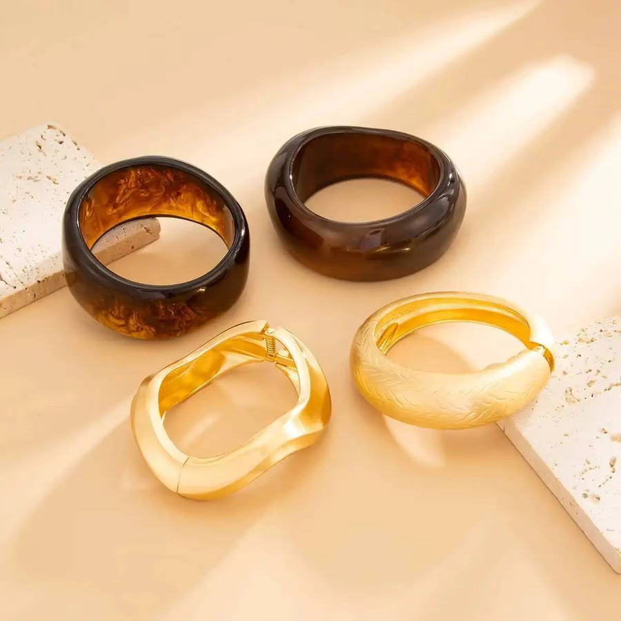 IngeSight.Z Armbänder, Harz, Metall, Vintage, Damen - Bild 2