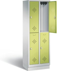 C+P Spind Classic doppelstöckig mit 4 Türen, Korpus Lichtgrau und Front Viridingrün, H x B x T: 180 x 61 x 50 cm - Bild 1