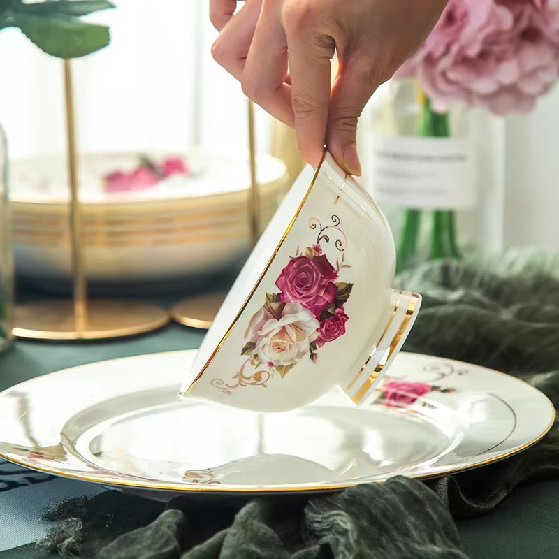 VINRITO Bone China Geschirr-Set aus Keramik in Weiß mit Schüssel, Teller und Löffel, Durchmesser: 22,5 cm - Bild 2