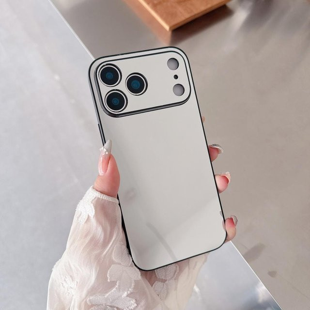 Luxus perforierte Spiegel Handyhülle für Apple iPhone 17 16 15 14 13 12 Pro Max Plus in Silber mit integriertem Schminkspiegel und stoßfestem Vollrahmen-Schutz - Bild 1