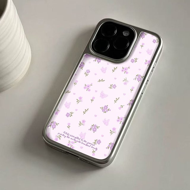 DecoPhone Handyhülle mit lila Blumen und Schmetterlingen, Hydrogel-Rückplatte und silbernem Rand, stoßfest für iPhone 17 16 15 14 Pro Max, Lila/Silber - Bild 1