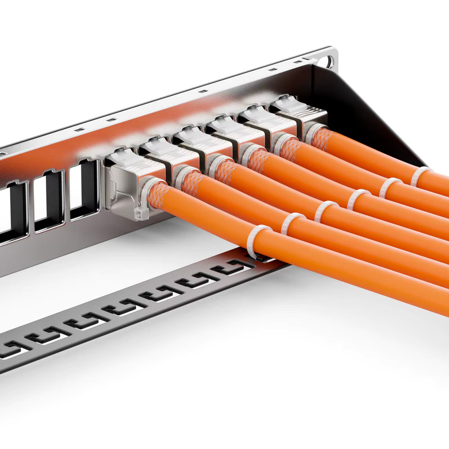 ZoeRax 24-Port RJ45 Netzwerk-Patchpanel 1U 19 Zoll, geschirmt, Schwarz, mit Kabelmanagement und Stützleiste - Bild 5