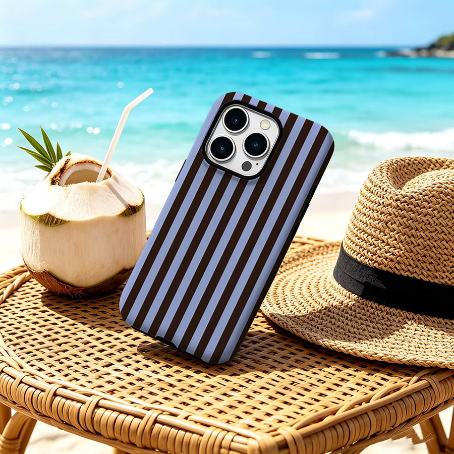 CaseChic MagSafe Schutzhülle mit mattem Bumper und kontrastierenden braunen und blauen Streifen für iPhone 17 16 15 14 Plus Pro Max - Bild 3