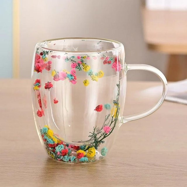 Doppelwandiger Glasbecher von Bestbags mit Trockenblumen, transparent/multicolour, 350 ml - Bild 1