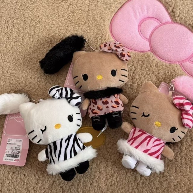 E-STRONG Hello Kitty Plüschtier Anhänger, Katze, Schwarz - Bild 1