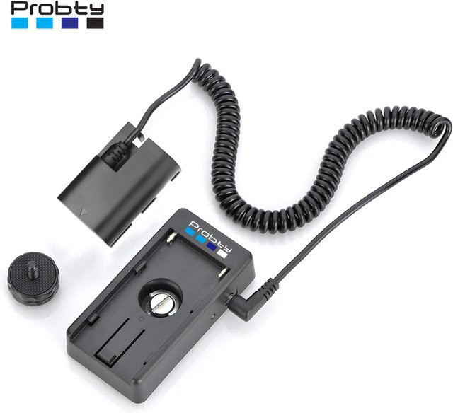 LP-E6 Dummy-Batterie mit NP-F Batterie-Adapterplatte für Canon EOS R5 R6 5DS R 7D 6D 5D3 5D4 90D 80D 70D 60DA in Schwarz und Rot - Bild 1
