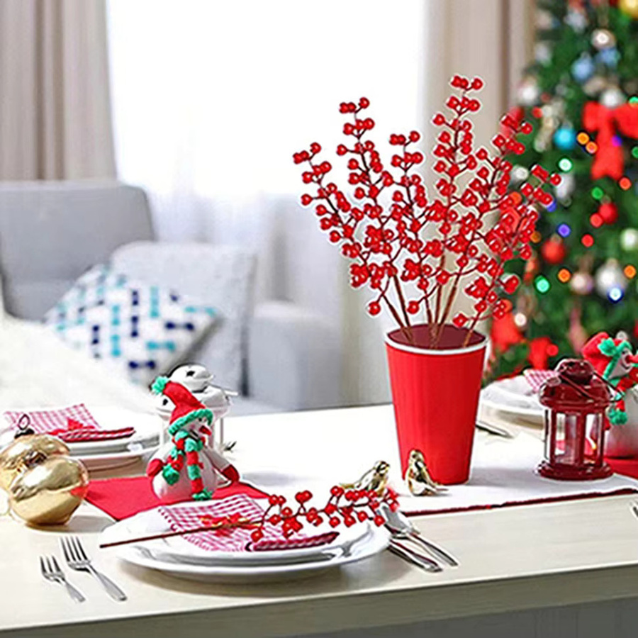XIAOYINMO Künstliche Holly Pflanze mit roten Früchten für Weihnachts- und Neujahrsdekoration sowie Hochzeiten, Rot - Bild 3