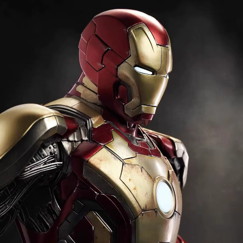 Hot Toys Marvel Iron Man Figur, mit Leuchtfunktion, Harz, ab 14 Jahren - Bild 3