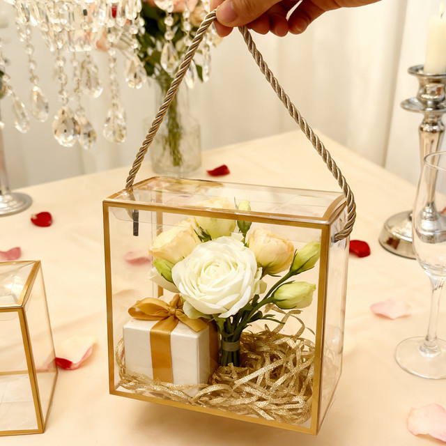 10 Geschenkboxen aus PVC-Kunststoff mit Griffen und laminiertem Design - Bild 1