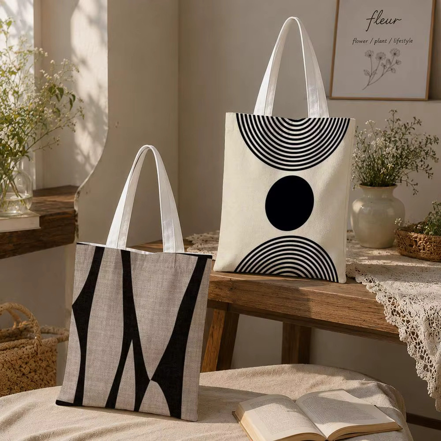 Art R-Reduced g-geometry Aufbewahrungstasche als große Schultertasche in Weiß und Multicolour - Bild 3
