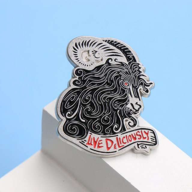 MDKES Ziegen-Emaille-Anstecknadel, Silber, Unisex - Bild 1