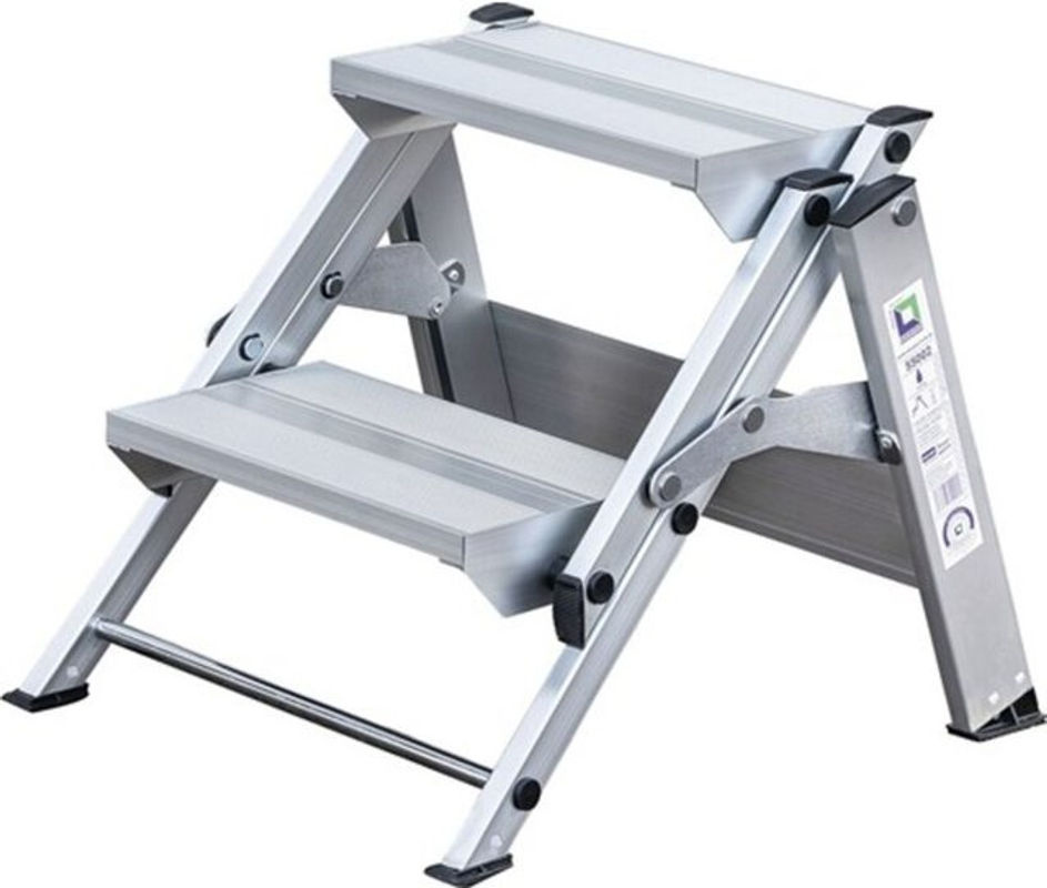 MUNK Klapptreppe aus Aluminium mit 2 Stufen in Silber, Trittfläche B: 36 cm, T: 20,5 cm, Belastbarkeit bis 150 kg - Bild 2