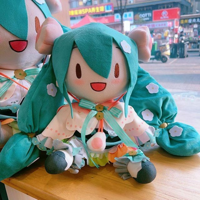 Yiran toy 1 Hatsune Miku Prinzessin Plüschpuppe, Blau, ab 14 Jahren - Bild 1