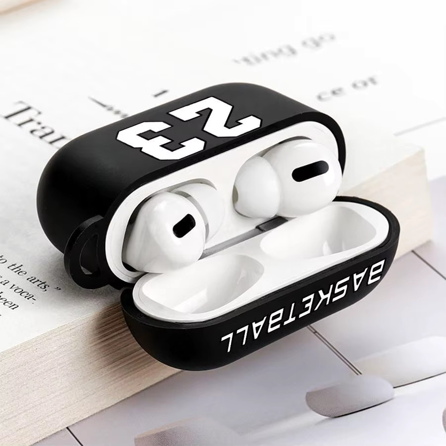 Schutzhülle im Basketball Nr. 23 Design für Apple AirPods 1, 2, 3, 4 und Pro 1, 2, 3 in Schwarz - Bild 1