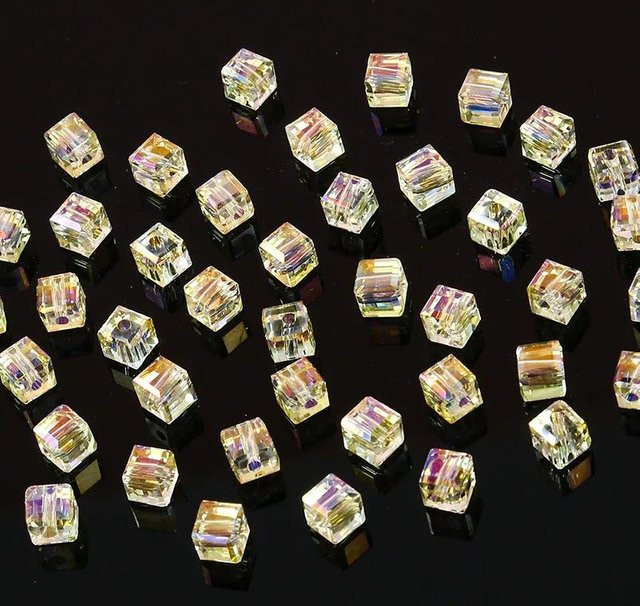 Kristallperlen Anhänger, Rosa, Quadratisch, 5 mm, Glas - Bild 1