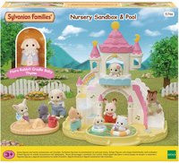 Sylvanian Families Erlebniskindergarten Sandkasten und Pool mit Figur, ab 3 Jahre - Bild 1