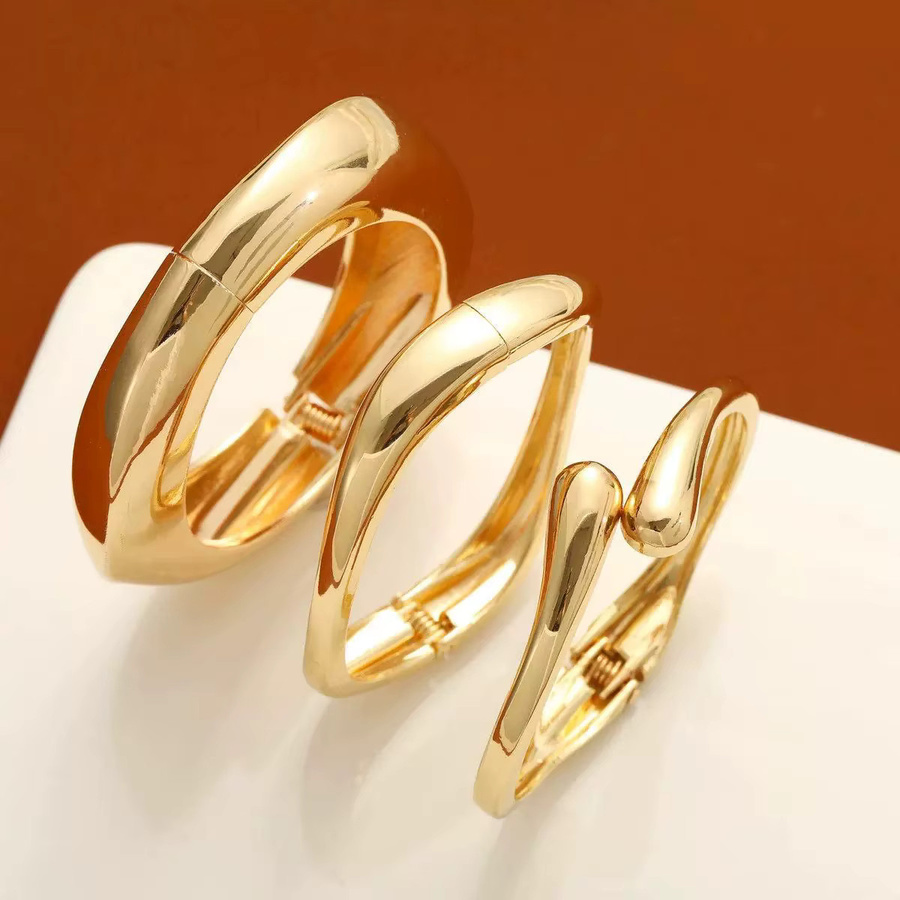 DAIPAN Armreif, goldfarben, Damen - Bild 3