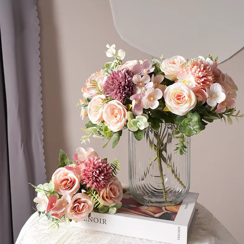 TTCY Künstliche Seidenrosen als Tischdekoration in Weiß und Multicolour für Hochzeit, Party oder als Valentinstagsgeschenk - Bild 2