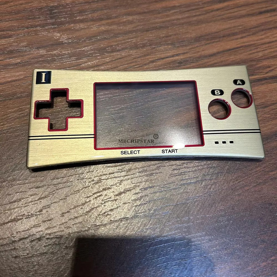 Nintendo GameBoy Micro Limited Edition Frontabdeckung in Gold als Zubehör für dein Retro-System - Bild 2