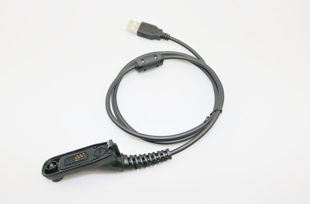 Motorola PMKN4012B Programmierkabel in Schwarz für DP3600 DP3400 XPR6550 XPR7550 DGP6150 APX2000 APX6000 APX7000 DGP4150 DGP8550 - Bild 1