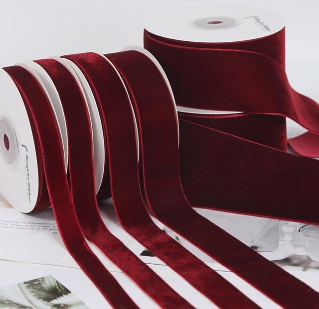 Rote Samtband Rolle für Geschenkverpackungen und DIY-Projekte, 5 Yards Länge - Bild 1