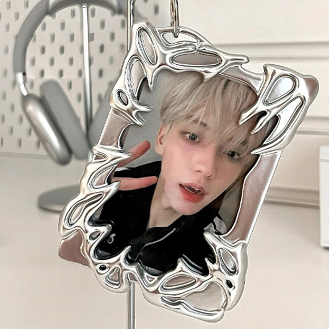 Foto Karten Halter und Aufbewahrungsbox aus Metall in Silber für Kpop Idol Karten und Album Fotos als Display Stand und Deko - Bild 1