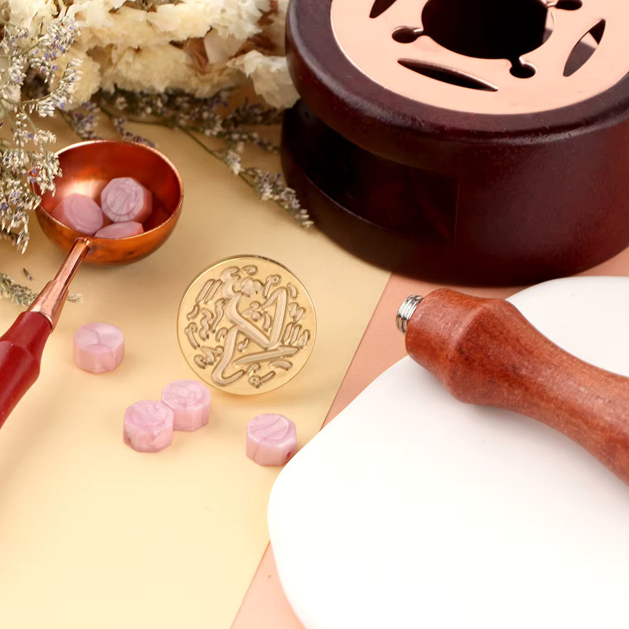 2er-Pack Vierblättriges Kleeblatt Wachssiegelstempel aus Messing mit Holzgriff in Gold für Umschläge und Einladungen - Bild 2