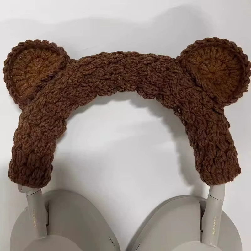 Diffsoul Handgefertigter Häkel-Teddybär-Haarreif-Schutz für AirPods Max und Sony XM4/XM5 in Braun - Bild 2