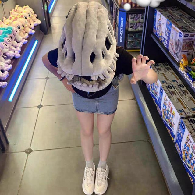 Yiran Health & Beauty Plüsch-Dinosaurier-Skelett-Kopfstück, Cosplay-Kostüm, Grau - Bild 1