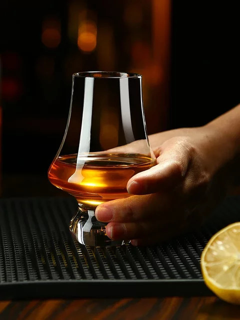Kristallglas-Set für Whiskey mit Tumbler-Gläsern, transparent und bleifrei - Bild 1