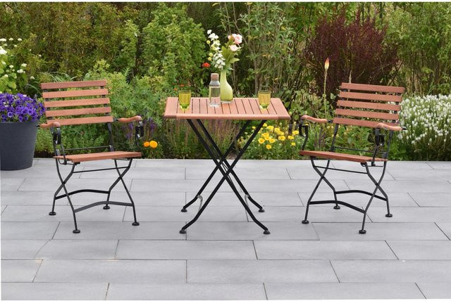 Merxx Gartenmöbelset Schlossgarten 3-teilig aus Eukalyptusholz und Flachstahl in Schwarz und Braun, inkl. Klapptisch mit Breite: 75 cm, Tiefe: 75 cm und Klappsesseln - Bild 1