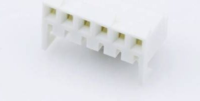 Molex Einbau-Buchsenleiste in Weiß mit 6 Polen und einem Rastermaß von 3,96 mm - Bild 1