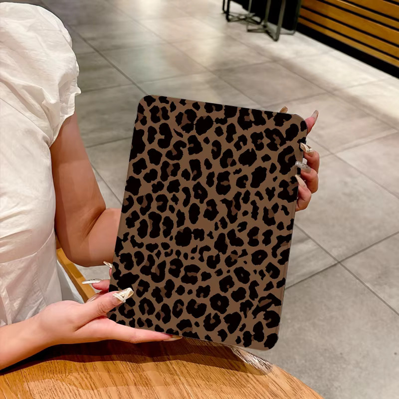 Leopardenhülle für Apple iPad Pro 10/11 Zoll und iPad Air 3/4/5 Generation in Braun oder Rosa - Bild 2