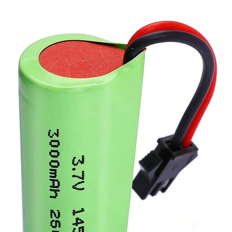 Teranty Li-Ionen-Akku 14500 3,7V 3000mAh in Grün für C2 D828 RC Stunt-Dumper Spielzeug-Zubehör - Bild 3